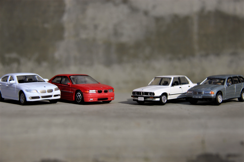 Illustration for article titled Teutonic Tuesday: Toys vs. Models, 3 Series Edition